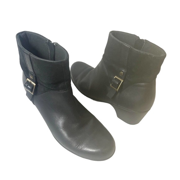 Clarks Shoes - Clarks Black Leather Ankle Bootie Women's Sz 8 N Heeled Comfort Casual Zip Boots